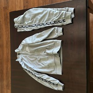 Nike toddler outfit. 4T in size.